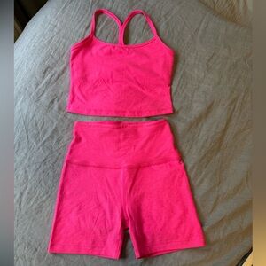 Beyond Yoga Fuchsia Activewear Set XS